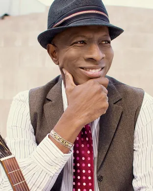 Keb Mo Akron