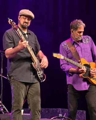 Pure Prairie League Akron